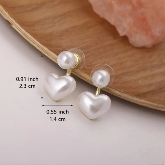 Faux Pearl Double Heart Earrings - Picture 4 of 5